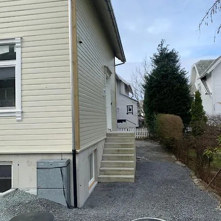 Modern 204 דירה *