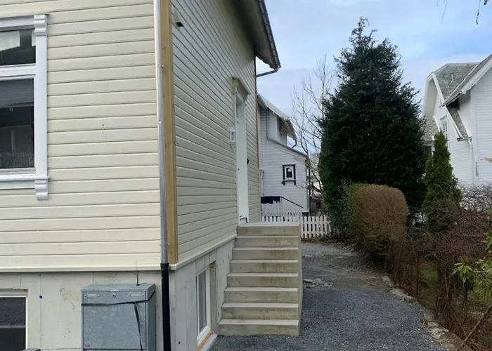 Modern 204 דירה *